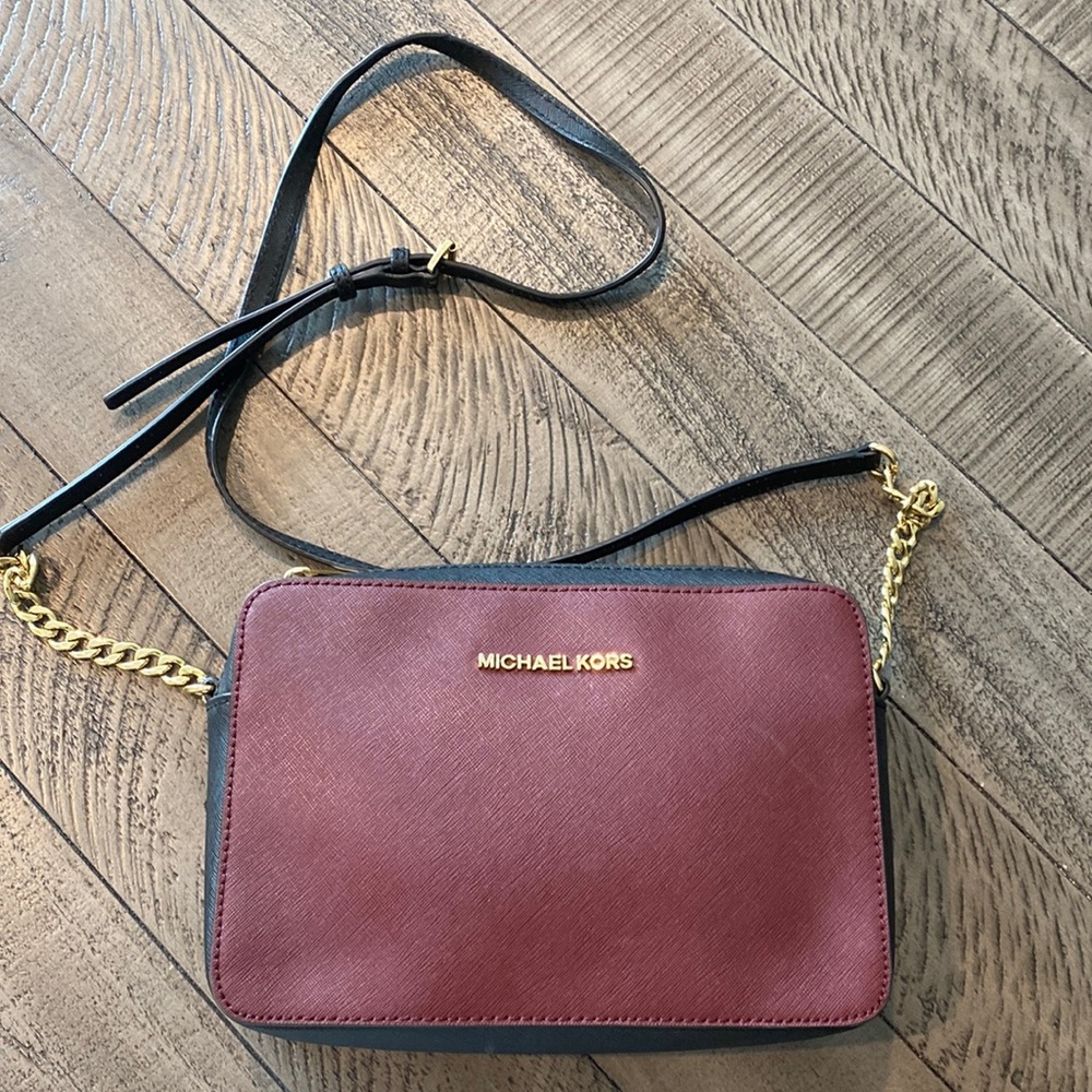 Cross body Micheal Kors Purse